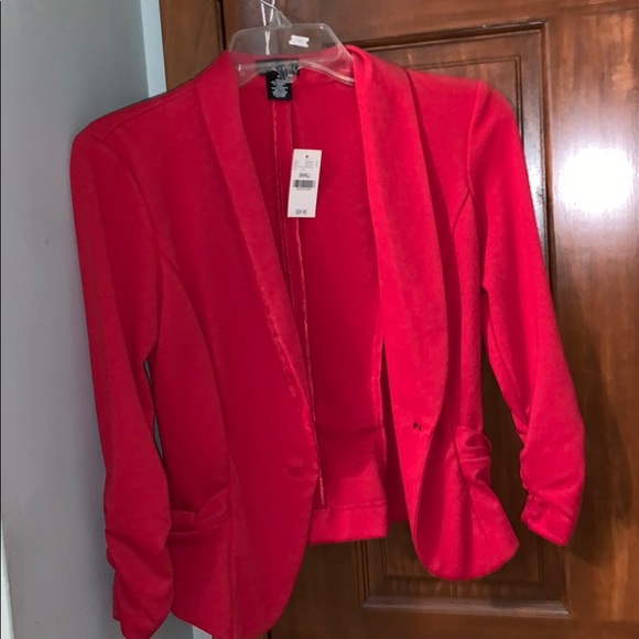 Red blazer with cute bow detail - Picture 1 of 4